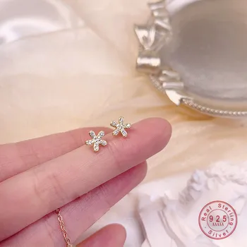 MERHABA ADAM 925 Ayar Gümüş Kaplama 14K Gerçek Altın Kore Kristal çiçek saplama küpe Kadınlar Küçük Taze Ziyafet Hediye Takı